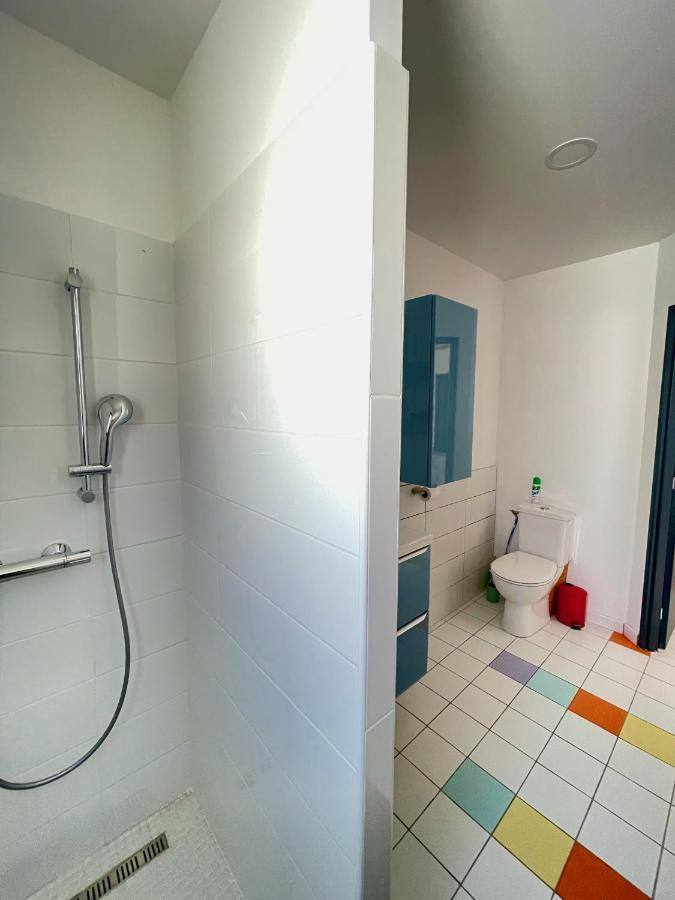 Appart Pop-Art Proche Autoroute, Plages Et Attractions, Wifi - Tv, Deco Stylee, Calme Bessan Exterior photo